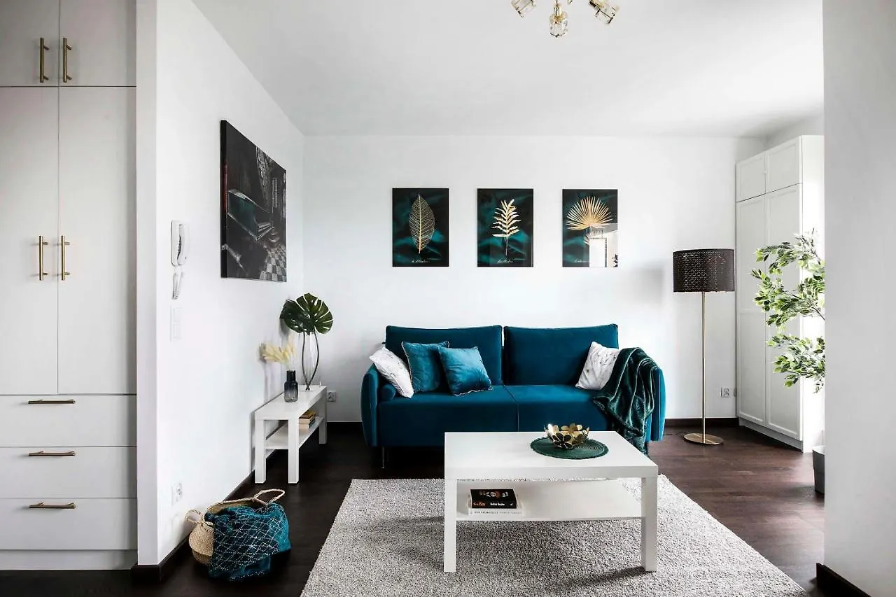 Apartment Cozy Studio With Balcony Next To Vistula Boulevrads, Old Town Krakow Poland