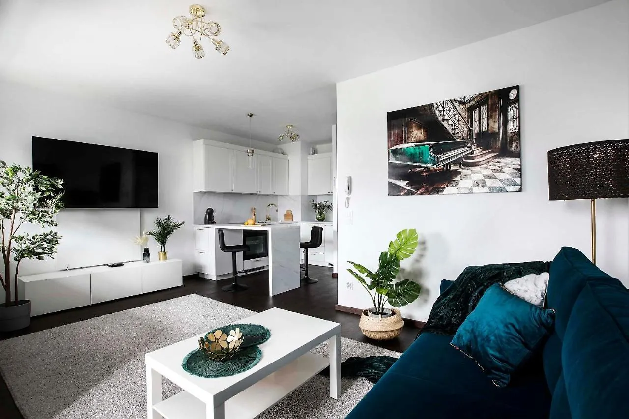 Cozy Studio With Balcony Next To Vistula Boulevrads, Old Town Krakow Apartment